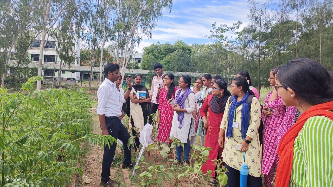 Training programmes for pest control